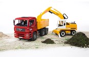 Speelgoedauto - Bruder MAN TGA Bouwvrachtwagen met Liebherr graafmachine speelgoed - 02751
