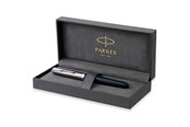 Schrijf- en tekengerei - Parker 51 Fountain Pen | Midnight Blue Barrel with Chrome Trim | Fine Nib with Black Ink Cartridge | Gift Box - 2123501