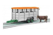 Speelgoedauto - Bruder Livestock trailer with 1 cow - 02227