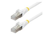 Netwerk - kabel - StarTech.com 7m CAT6a Ethernet Cable - Wit - Wit - 7m - NLWH-7M-CAT6A-PATCH
