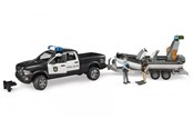 Speelgoedauto - Bruder RAM 2500 Police Pickup with L&S Module 2 Figuren trailer + boat - 02507