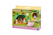 Pop, teddybeer en materiaal - Sylvanian Families Baby Hedgehog Hideout - 5054131054536