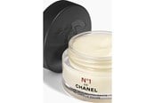 Gezichtsverzorging - Chanel N1 Red Camelia Revitalizing Eye Cream 15 g - 3145891406405