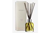 Decoratie - Molton Brown Re-Charge Black Pepper Aroma Reeds 150 ml - 5030805014440