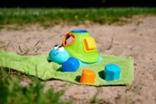 Speelgoed voor baby's - ABC Floating Turtle Shape Sorter - 104010027