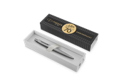 Schrijf- en tekengerei - Parker Jotter Ballpoint Pen | Special Edition | 70 years Anniversary Stainless Steel CT | Blue Ink | Gift Box - 2205530