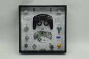 Merchandise - GRC - Retro Art Nintendo Gamecube Controller Display - Afbeelding - GRCFNGCB