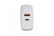 Mobiel - Adapters & Opladers - Lindy power adapter - 4 pin USB Type A / 24 pin USB-C - 30 Watt - 73424