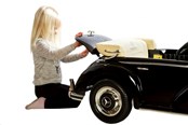 Ride Ons & Walkers - Mercedes 300S, 12V, afstandsbediening, rubberen wielen - 300S