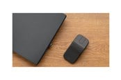 Muis - Logitech Mobi Fold for Business - mouse - Bluetooth 5.0 LE 2.4 GHz - graphite - Muis - Optisch - 4 knoppen - Zwart - 910-007605