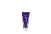 Haircare - Daeng Gi Meo Ri - Vitalizing Shampoo 50 ml - 8807779094016