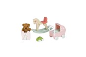 Pop, teddybeer en materiaal - Micki Lundby kinderspeelgoed. Hobbelpaard, poppenwagen, speelgoedauto, teddybeer, doos – vanaf 3 jaar - 18390