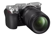Fototoestel - Nikon Z5IIC Silver + 24-200mm f/4-6.3 VR - VOA223K002
