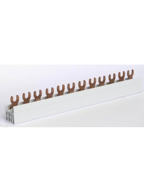 Hager Insulated busbar 4p 80a fork 16mm2 12m