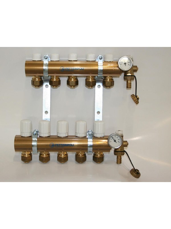 Pettinaroli Manifold system 1x3/4 in- and outlet incl brackets 20 mm Fittingen and end pieces 5 outlets