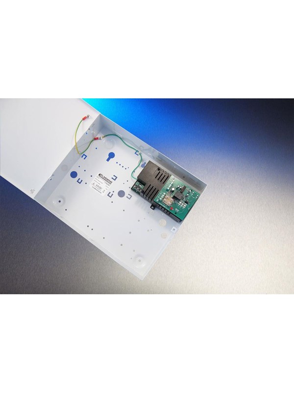 Celltech G13805bm-c psu 13.8v-5 ah monitored