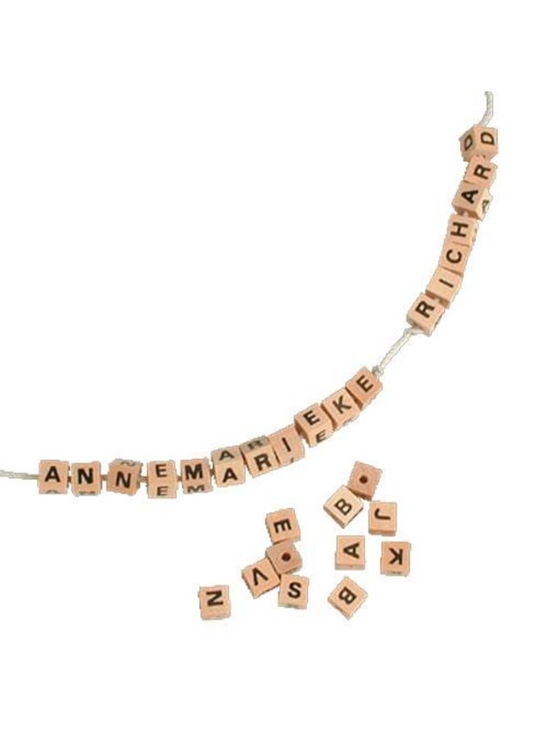 GOKI Letterdobbelsteentjes - Set Met 300 Stukjes - Om Halssnoeren En Armbanden Te Maken - 4 Jaar