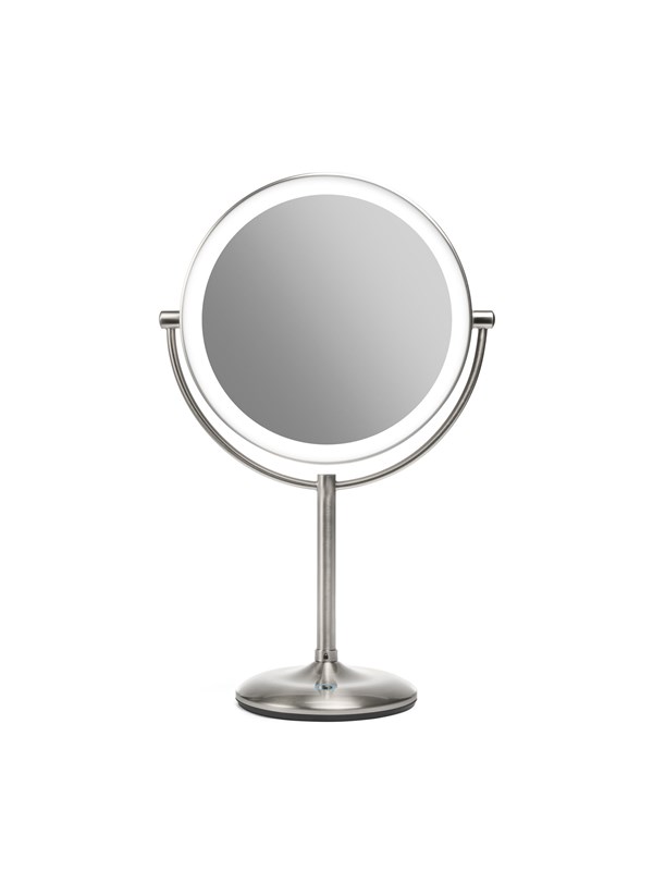 Gillian Jones Smart Makeup mirror with 15x