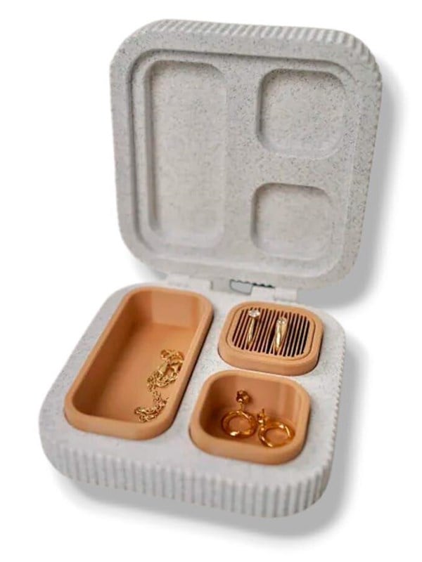 Simiu JEWTRA - Jewelry Travel Box in White Marble - 10.7 x 10.4 x 3cm