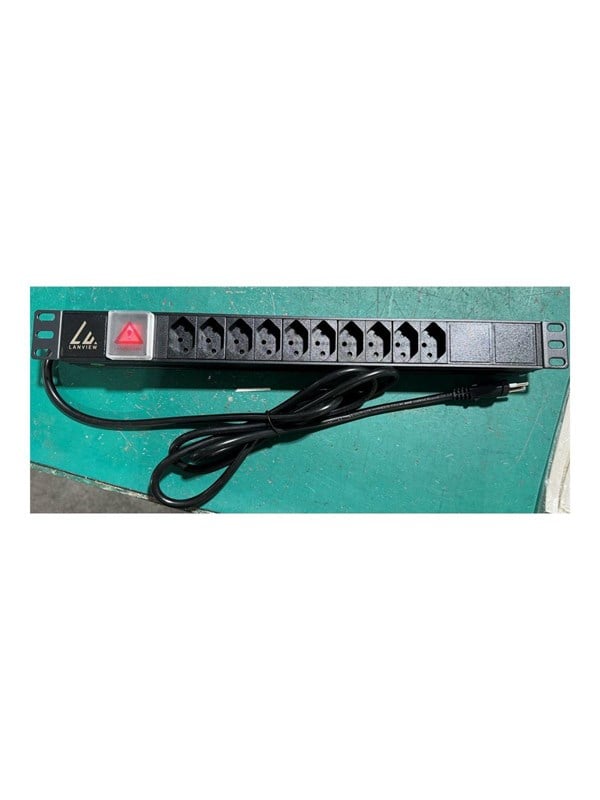 19" rackmount stekkerdoos, 2m, 10A met 10 x Zwitserse type J stopcontacten