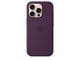 Mobiel - Covers & Cases - Apple iPhone 16 Pro Silicone Case with MagSafe - Plum - MYYM3ZM/A