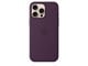 Mobiel - Covers & Cases - Apple iPhone 16 Pro Max Silicone Case with MagSafe - Plum - MYYW3ZM/A